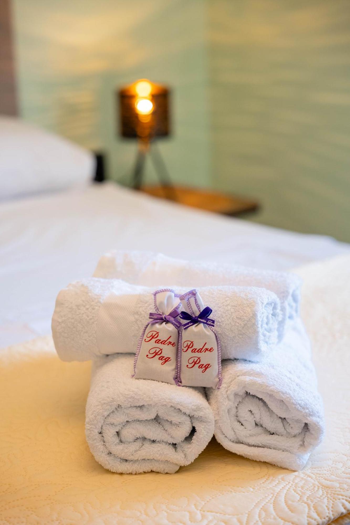 Rooms Villa Padre 파그 외부 사진